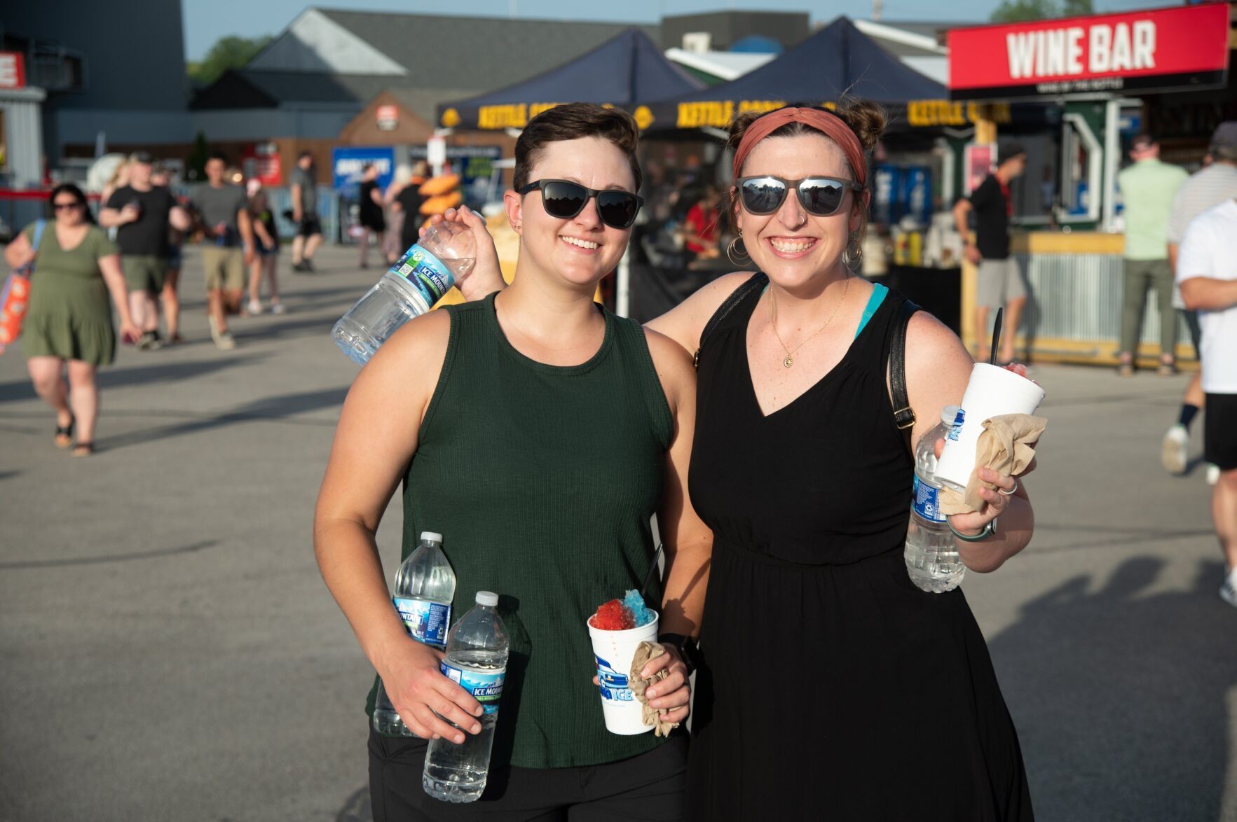 The Chicks kick off summer tour at Hollywood Casino Amphitheatre